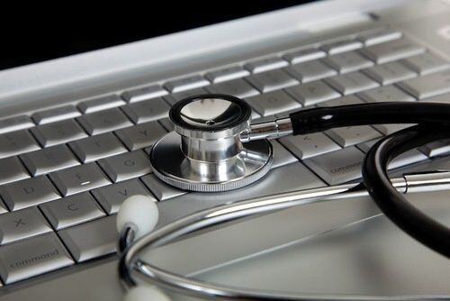 How Practice Management Software Enhances Patient Care