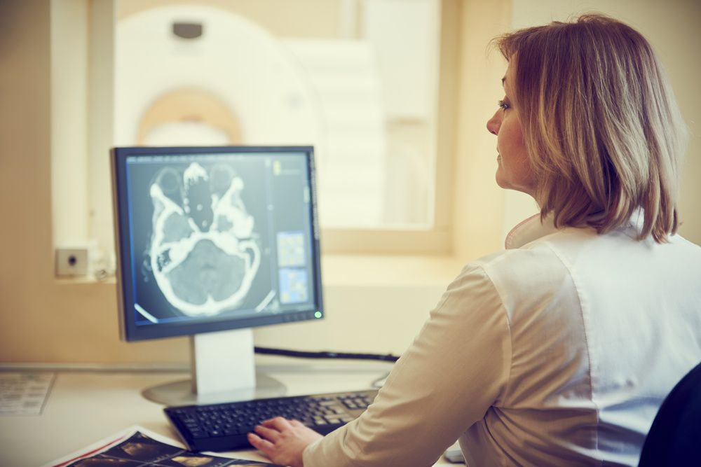 Pros and Cons of a Radiology Information System